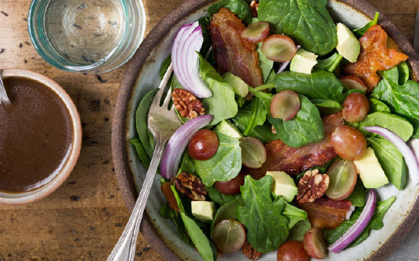 Spinach, Grape, Avocado and Bacon Salad